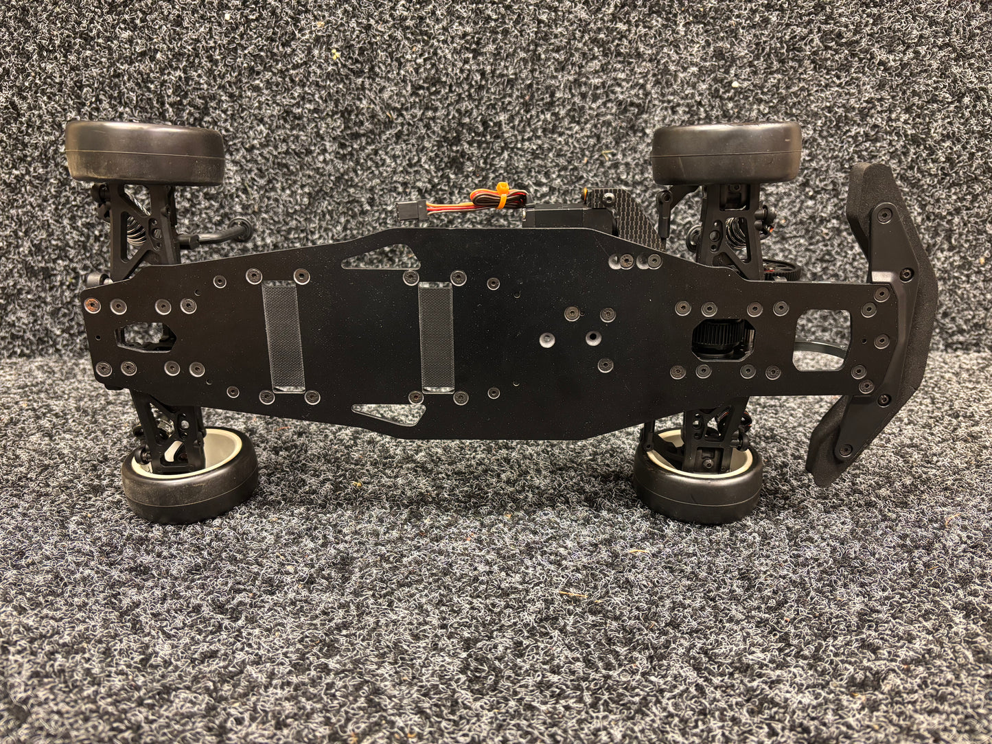 411-FF 1/10 “Demo Used” with Tamiya VW Sirroco Body