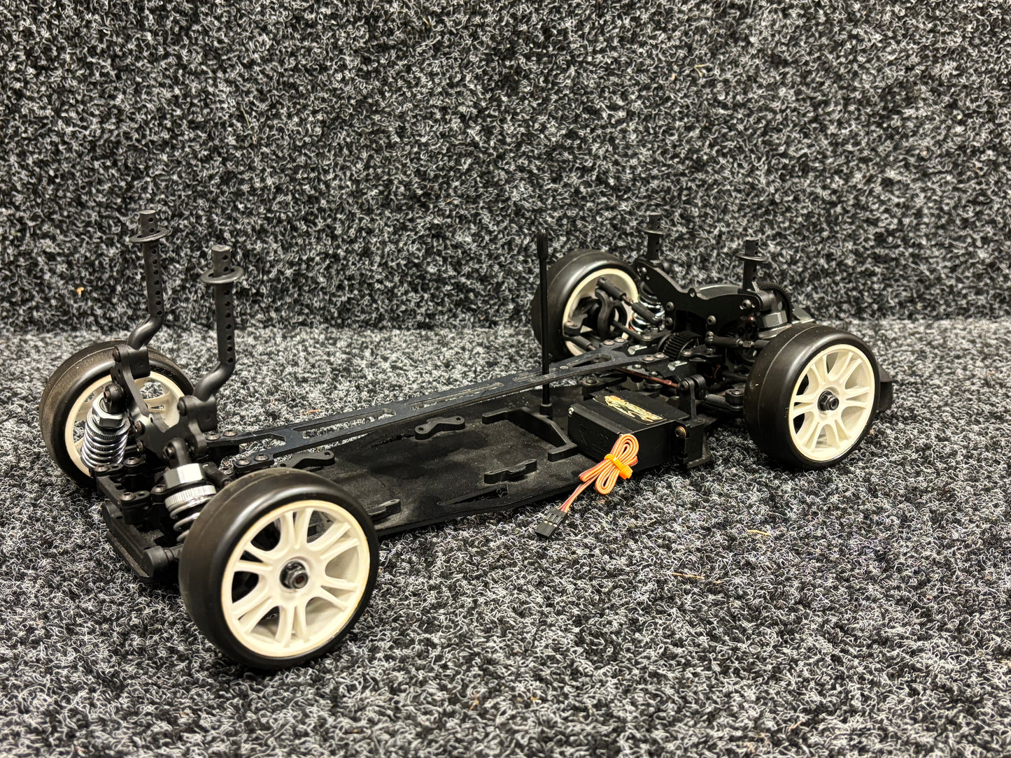 411-FF 1/10 “Demo Used” with Tamiya VW Sirroco Body