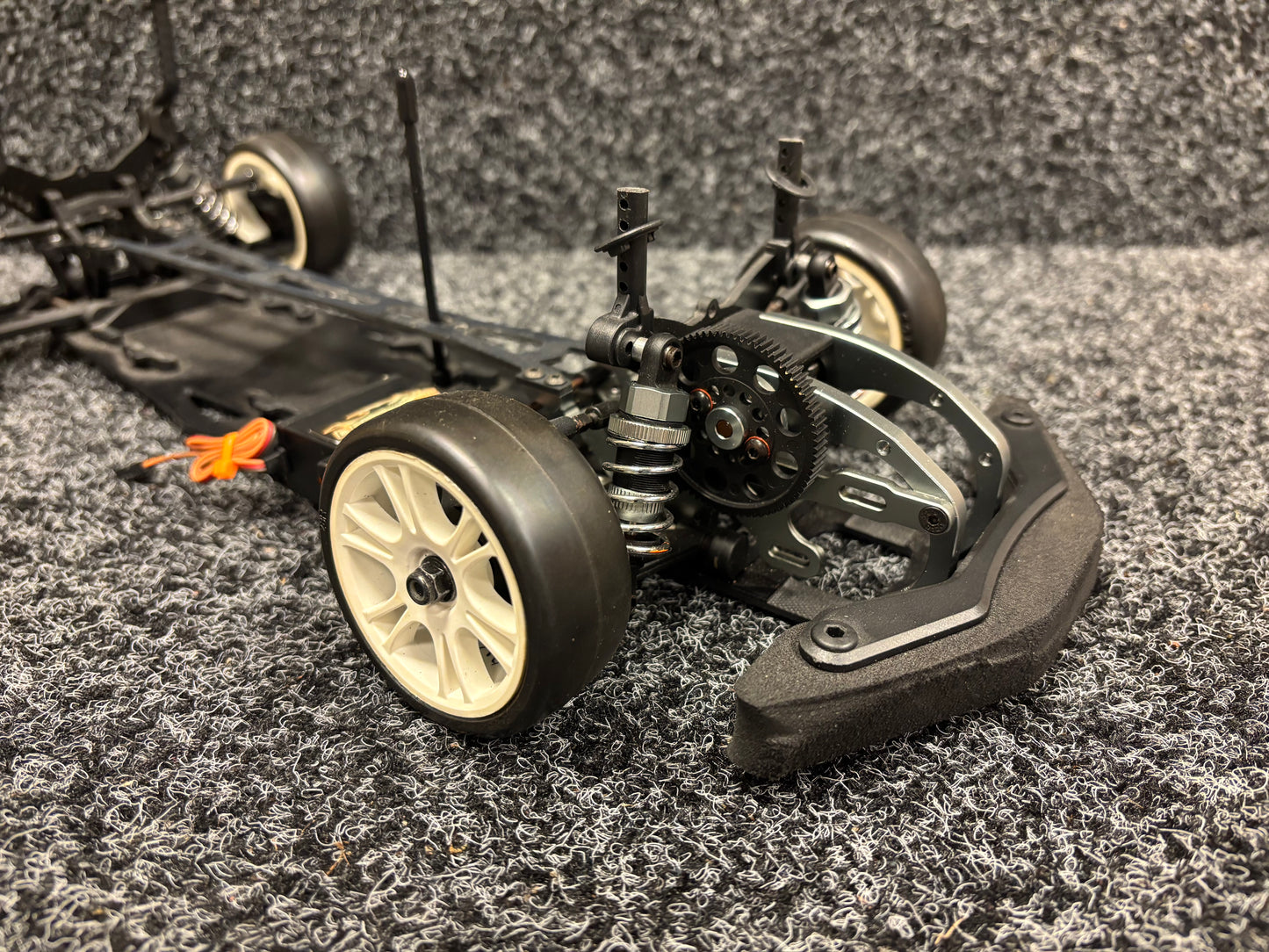 411-FF 1/10 “Demo Used” with Tamiya VW Sirroco Body