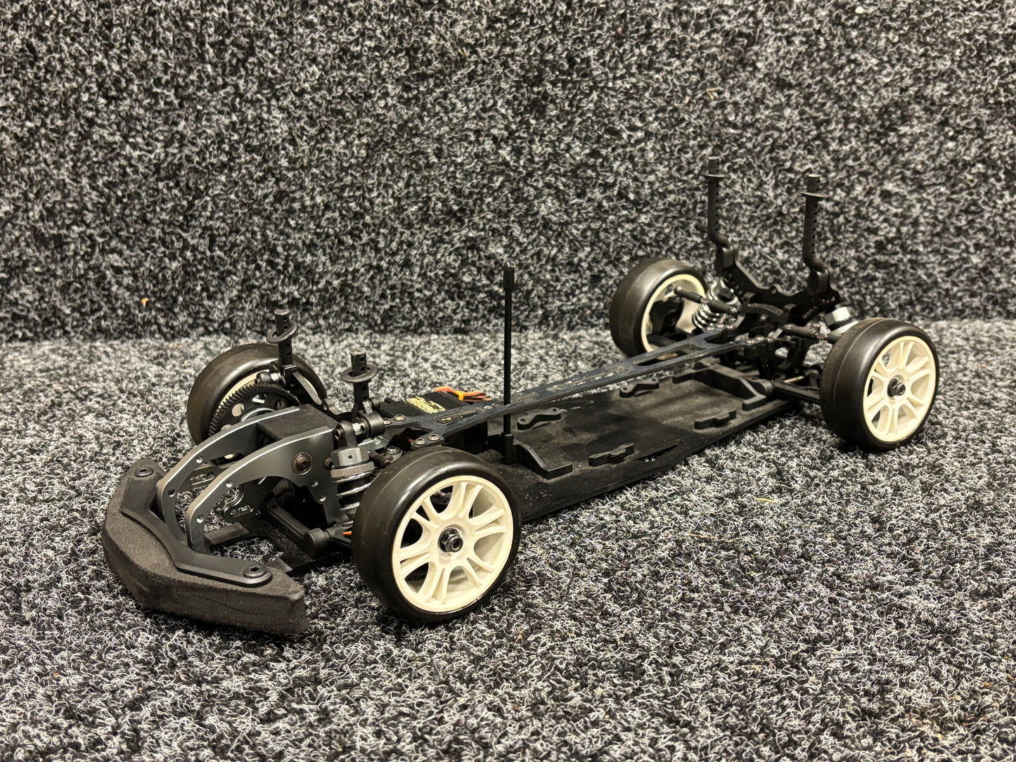 411-FF 1/10 “Demo Used” with Tamiya VW Sirroco Body