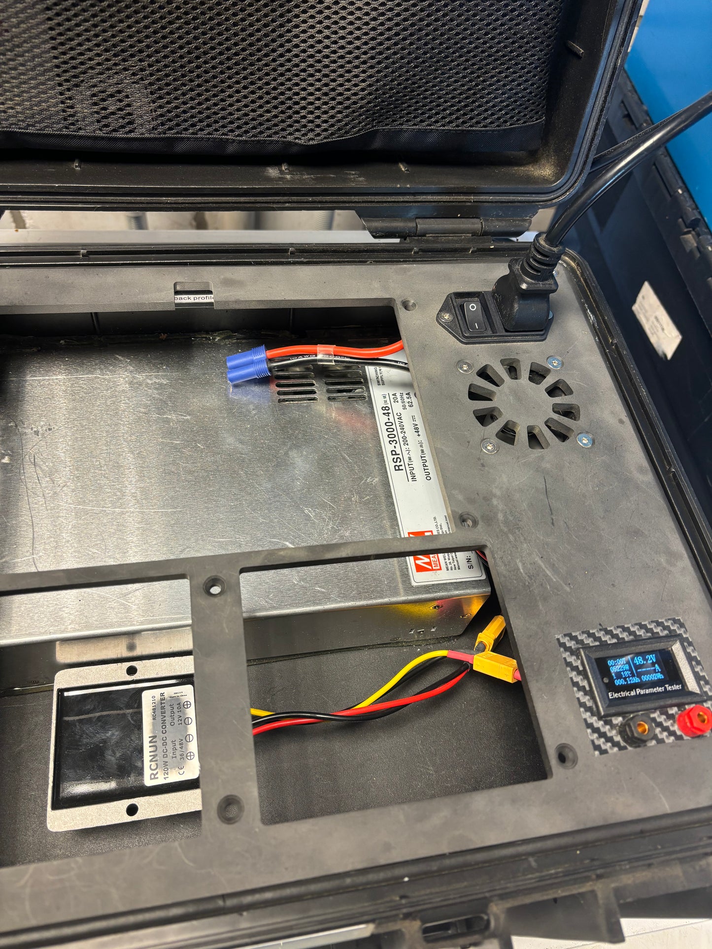 charger case with Meanwell 48v power supply